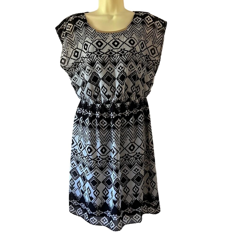 AB Studio Black & White Print Chiffon Lined Dress Womans Small